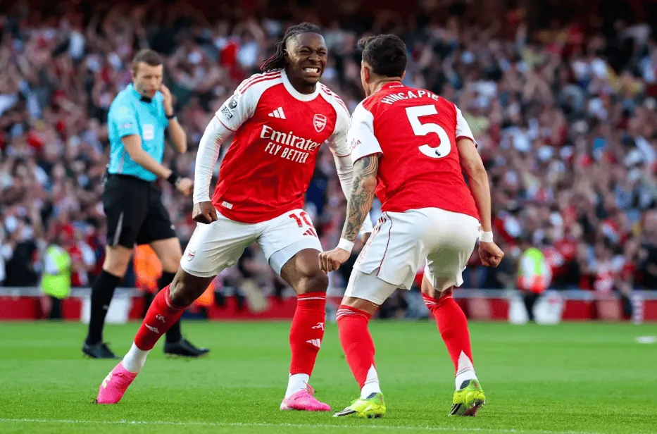 开云-Opta英超最新预测：阿森纳夺冠概率飙升至72.4%，曼城27.6%